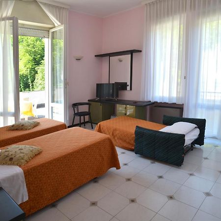 Hotel Salus Sant'Andrea Bagni Экстерьер фото