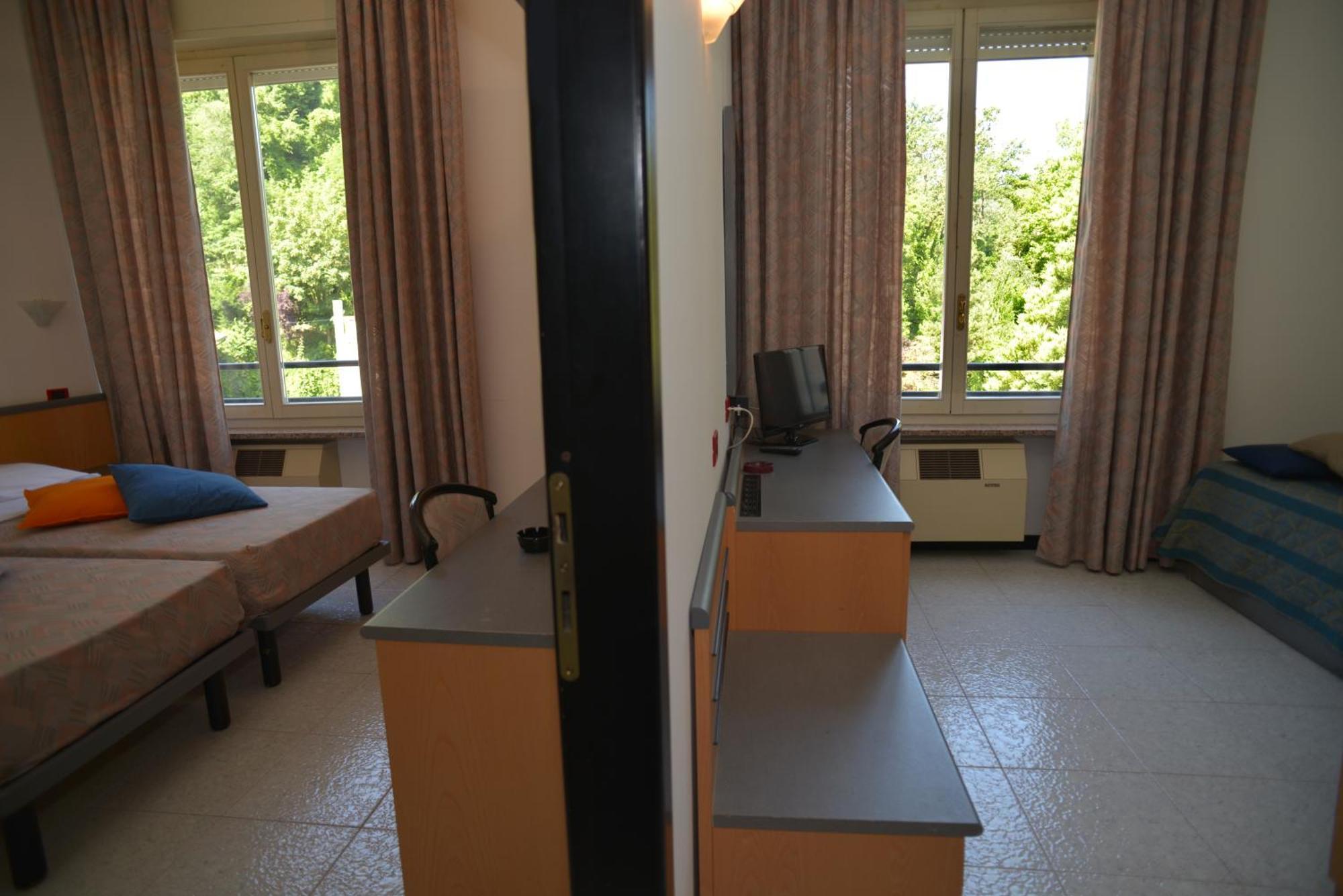 Hotel Salus Sant'Andrea Bagni Экстерьер фото