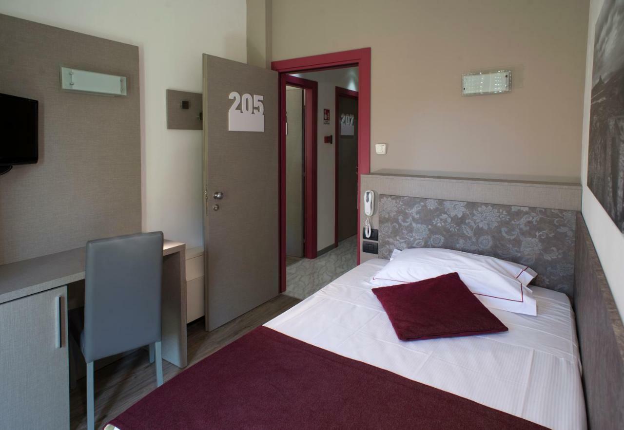 Hotel Salus Sant'Andrea Bagni Номер фото